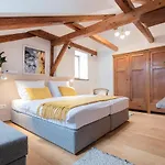Ledererhaus *